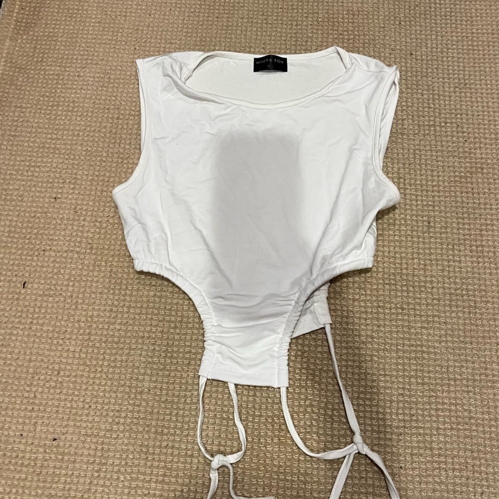 White crop top